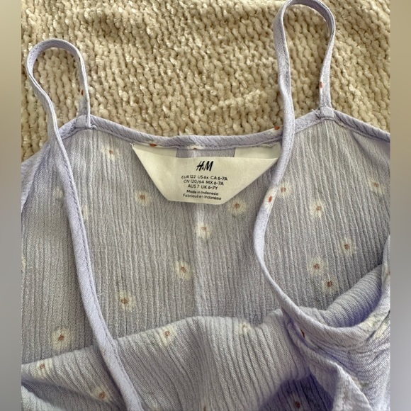 5/$25 H&M Floral Lilac Color Tank, Size 6x - Picture 5 of 5